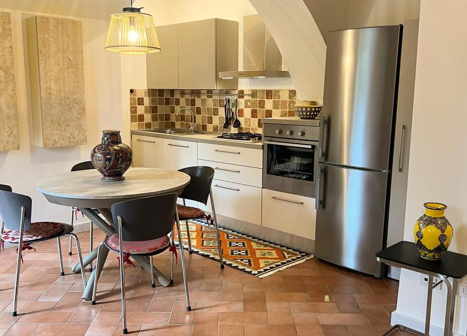 Siena Uptown - Sabrina'S Lovely Apartment